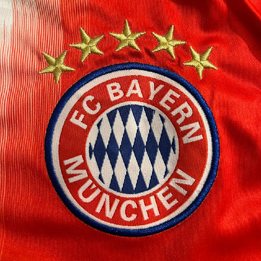 25/26 Bayern Munich Home Kit