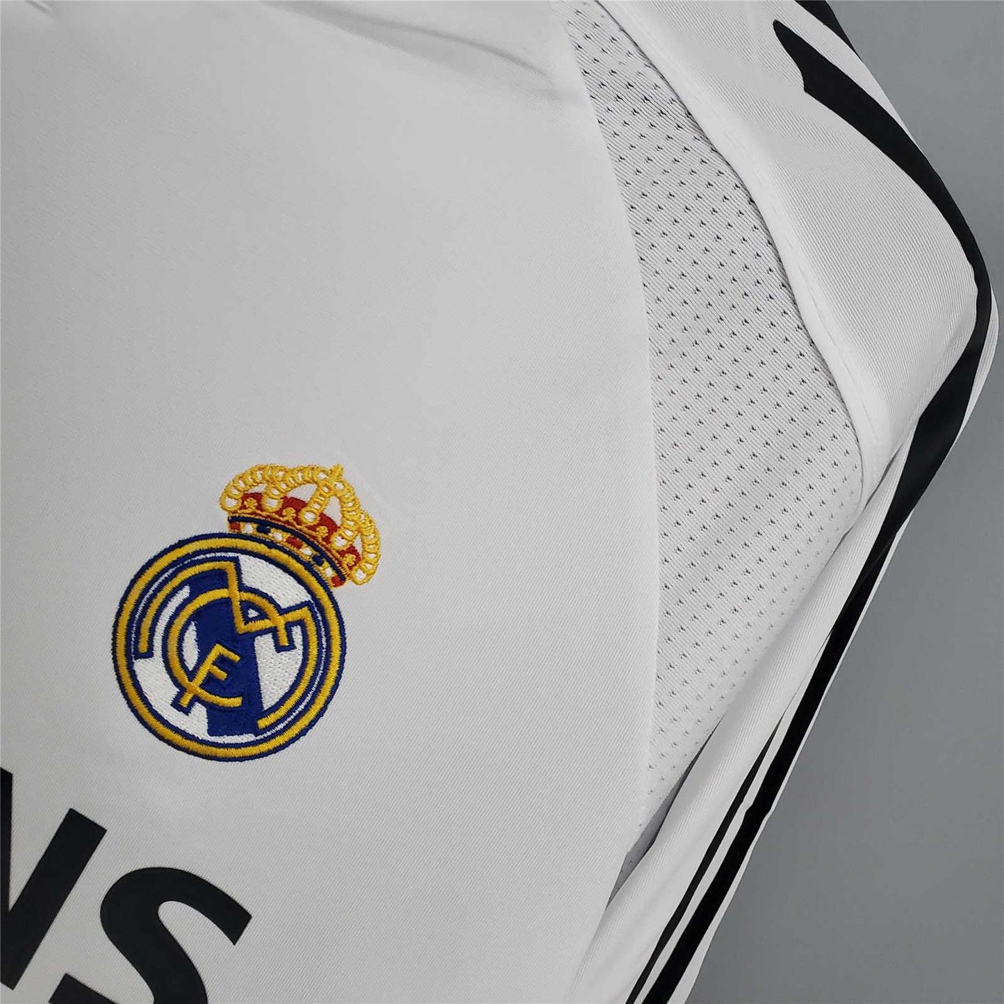 Ronaldo 2005-06 Real Madrid Home Jersey